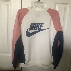 Nike crew neck swestshirt